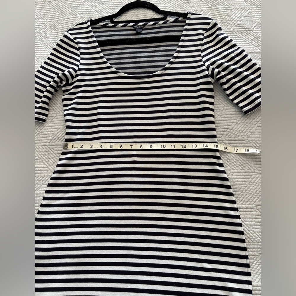 Ann Taylor Scoop Neck Sheath Dress - Picture 7 of 9